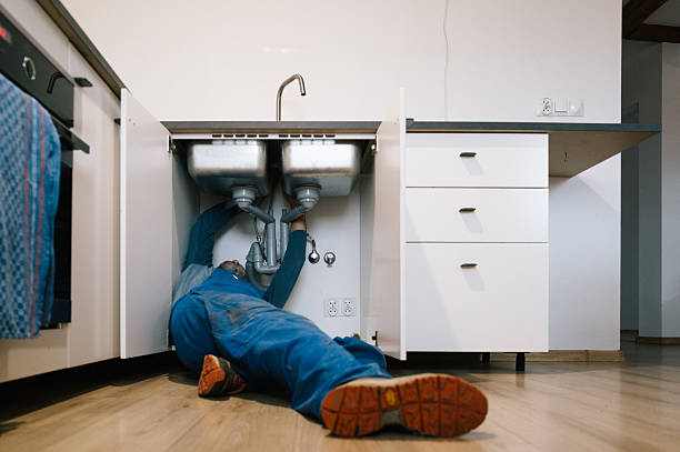 Professional Plumbing technician working in Robinson Creek, KY